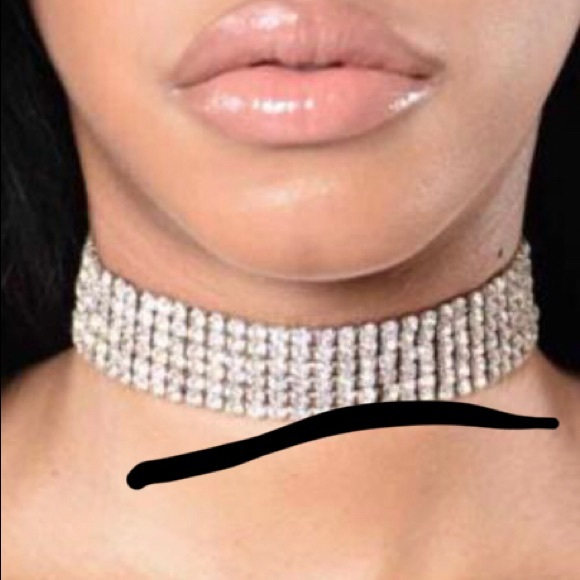 Chokers - Picture 2 of 2